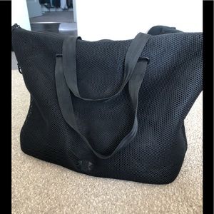 Under Armour Mesh Gym/Travel Tote